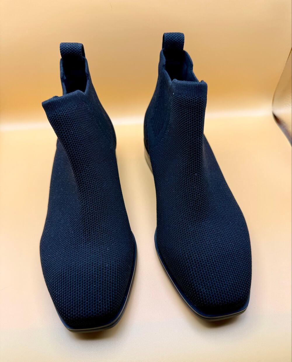 VIVAIA Ryan Slip-On Chelsea Boots Black Knit Square Toe Women's Size 35 NWOB